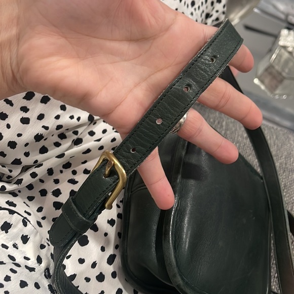 Coach - Picture 6 of 10